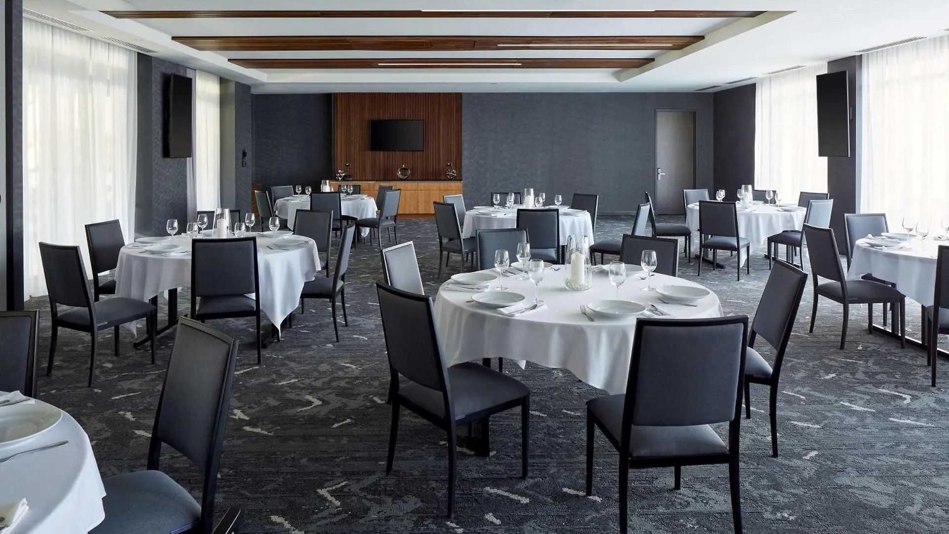 *** Hotel Hampton Inn Montreal Downtown, Qc Canada