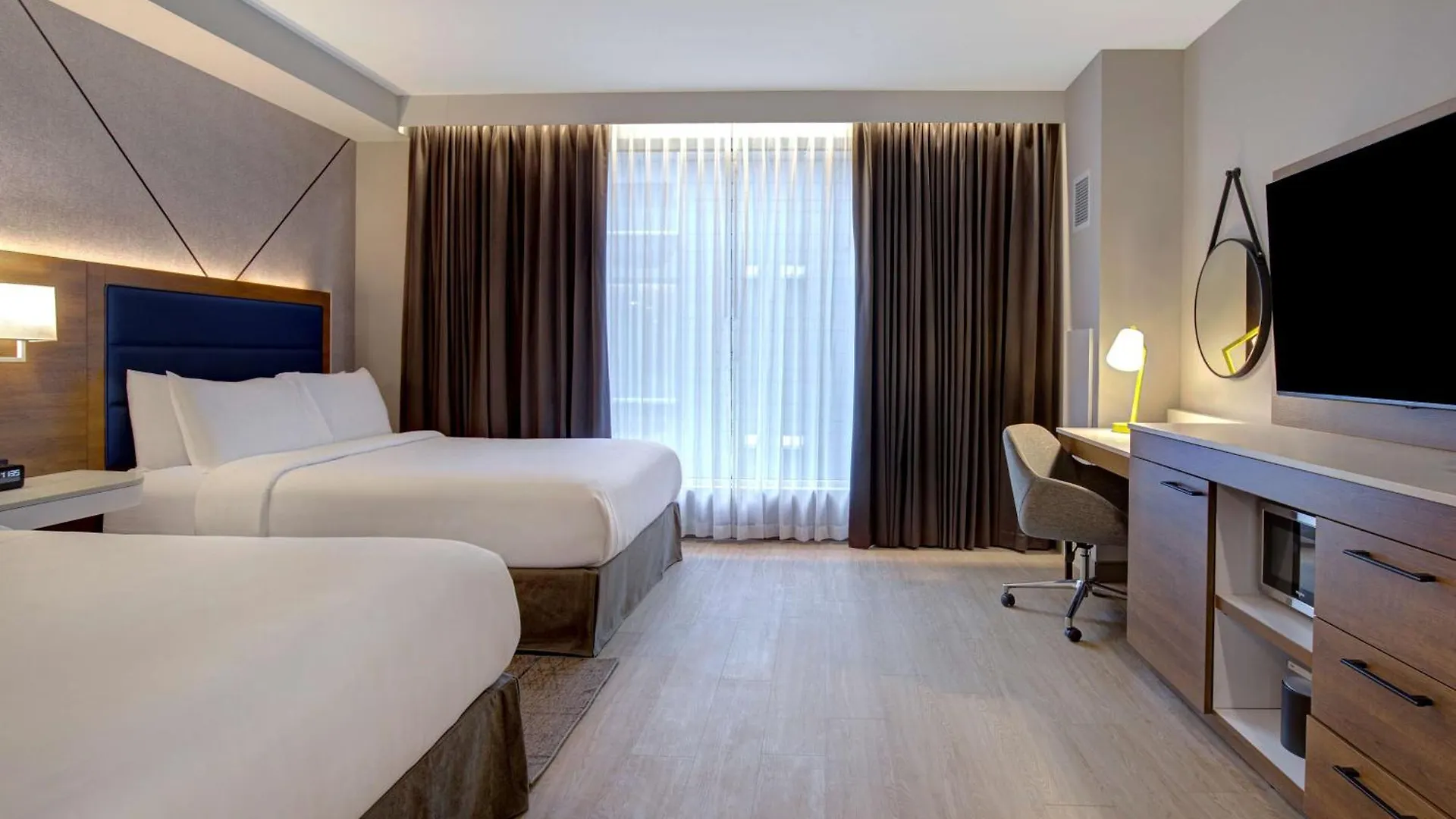 Hampton Inn Montreal Downtown, Qc